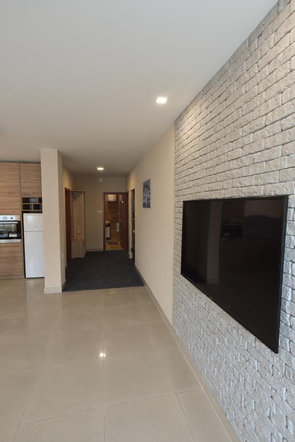 City Center Apartments Pirot Esterno foto